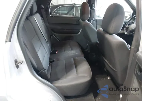 2011 Ford Escape Xlt из США, поврежденный, VIN 1FMCU9DG7BKB09247